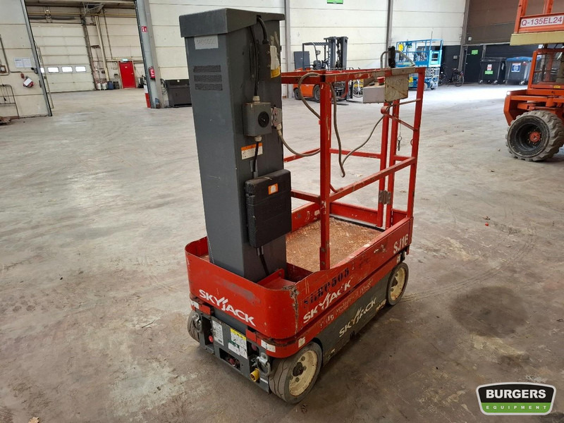 Skyjack SJ16 - Vertikalni dvižni teleskop: slika 3 Skyjack SJ16 - Vertikalni dvižni teleskop: slika 3