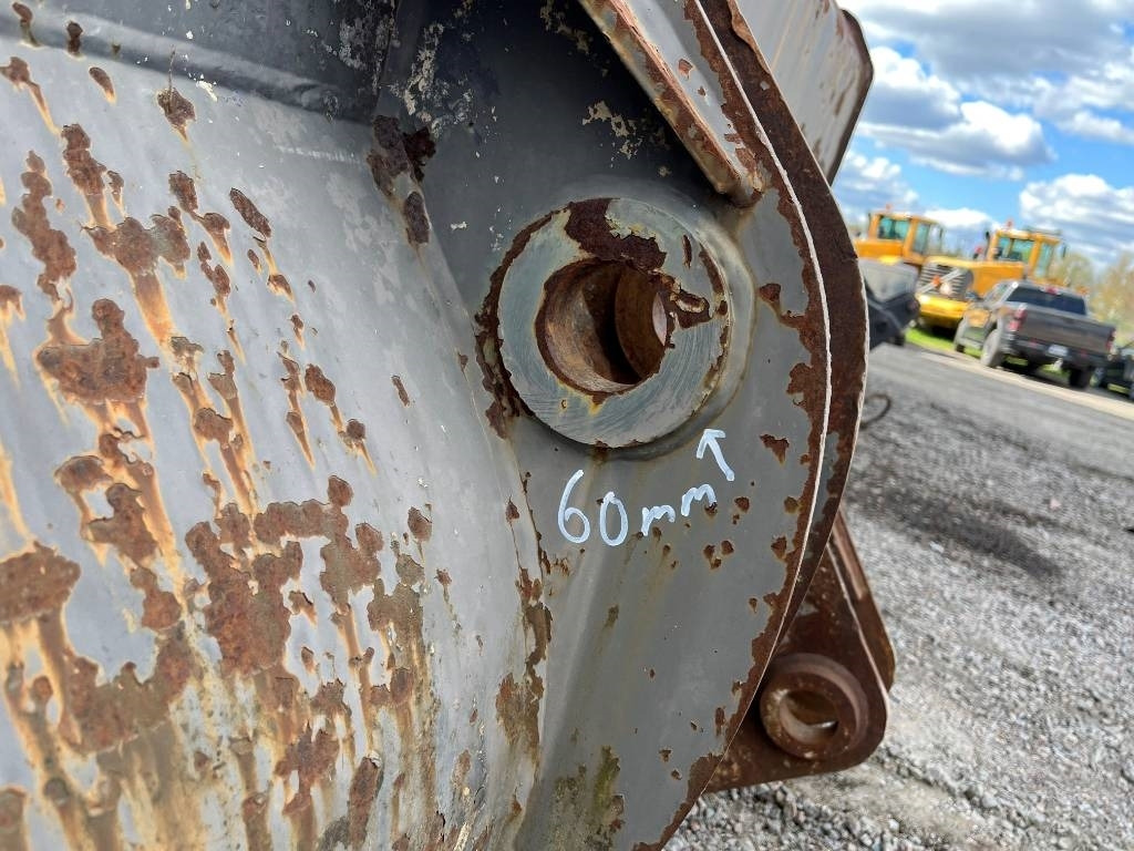 Žlica za nakladalnik za Gradbeni stroj Grusskopa / Jordskopa / Bucket Volvo L70C L70B: slika 9