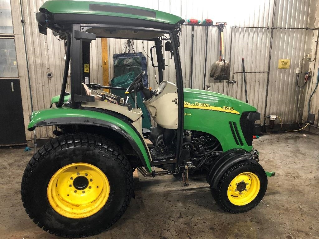John Deere 3720 Dismantled: only spare parts  - Mestni traktor: slika 2 John Deere 3720 Dismantled: only spare parts  - Mestni traktor: slika 2