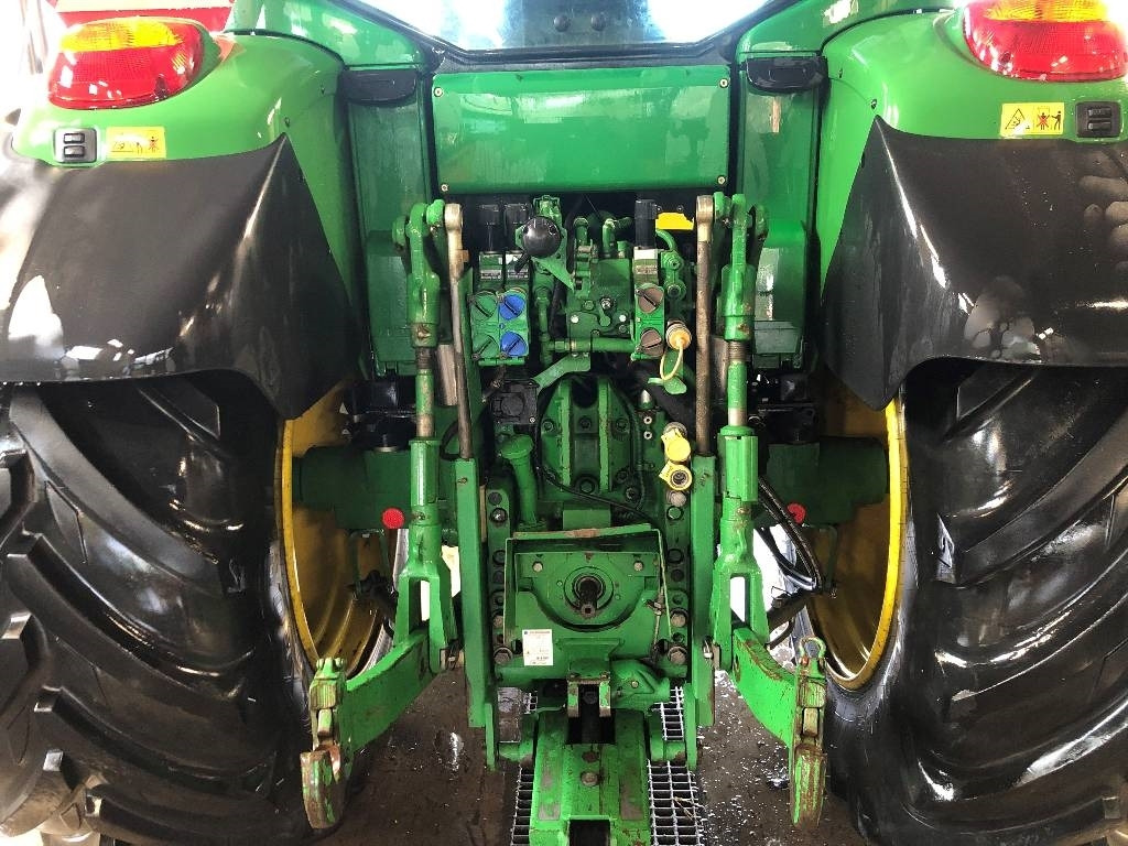 John Deere 6430 dismantled : only spare parts - Traktor: slika 2 John Deere 6430 dismantled : only spare parts - Traktor: slika 2