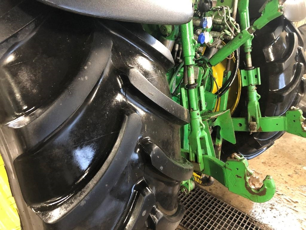 John Deere 6920 S Dismantled: only spare parts - Traktor: slika 5 John Deere 6920 S Dismantled: only spare parts - Traktor: slika 5