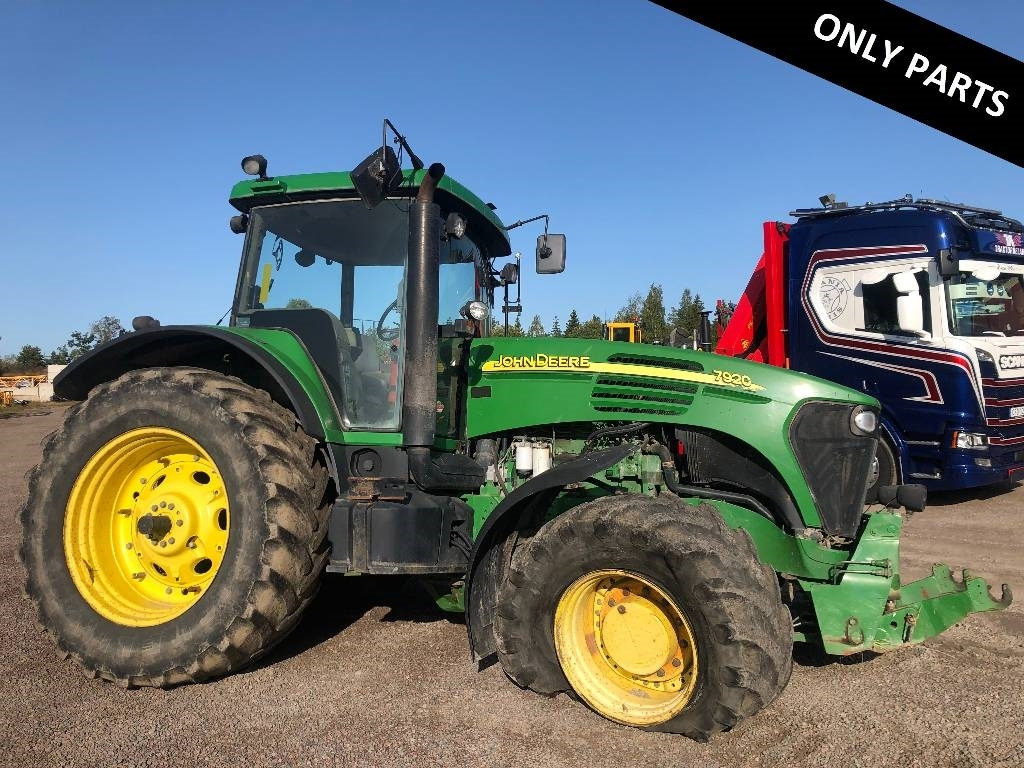 John Deere 7920 Dismantled: only spare parts - Traktor: slika 1 John Deere 7920 Dismantled: only spare parts - Traktor: slika 1