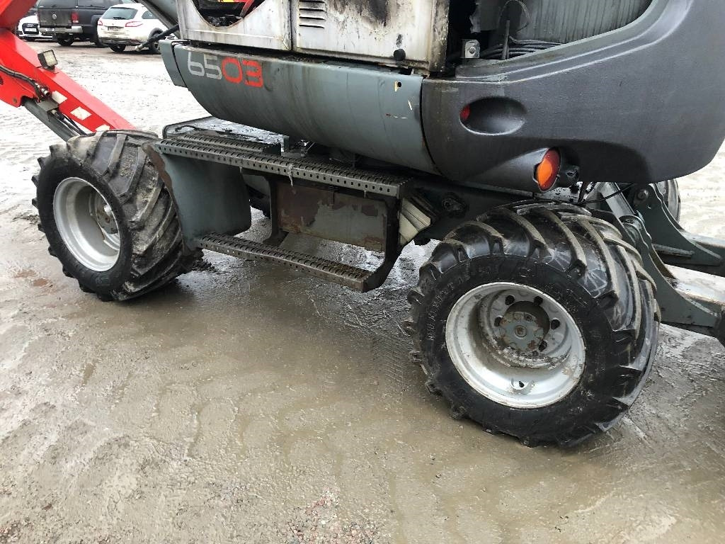 Neuson 6503 Dismantled: only spare parts - Bager na kolesih: slika 4 Neuson 6503 Dismantled: only spare parts - Bager na kolesih: slika 4