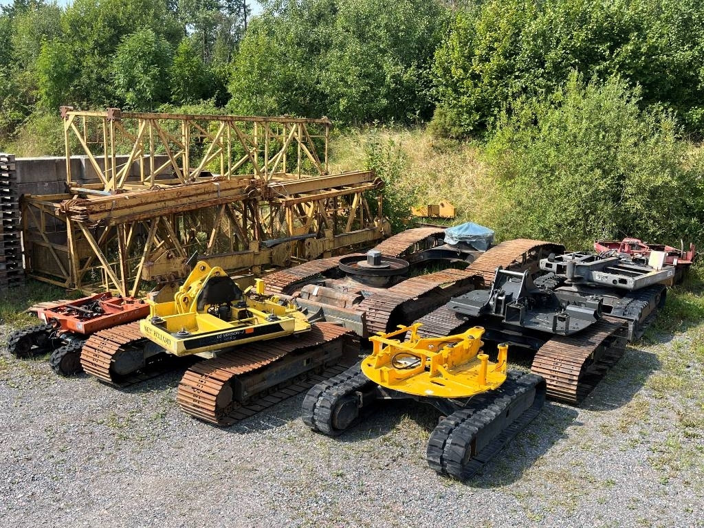 New Holland E 70 B SR - Mini bager: slika 4 New Holland E 70 B SR - Mini bager: slika 4