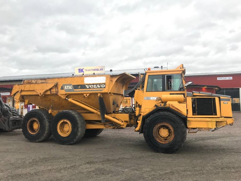 Volvo A 25 C Dismantled: only spare parts - Zglobni demper: slika 1 Volvo A 25 C Dismantled: only spare parts - Zglobni demper: slika 1