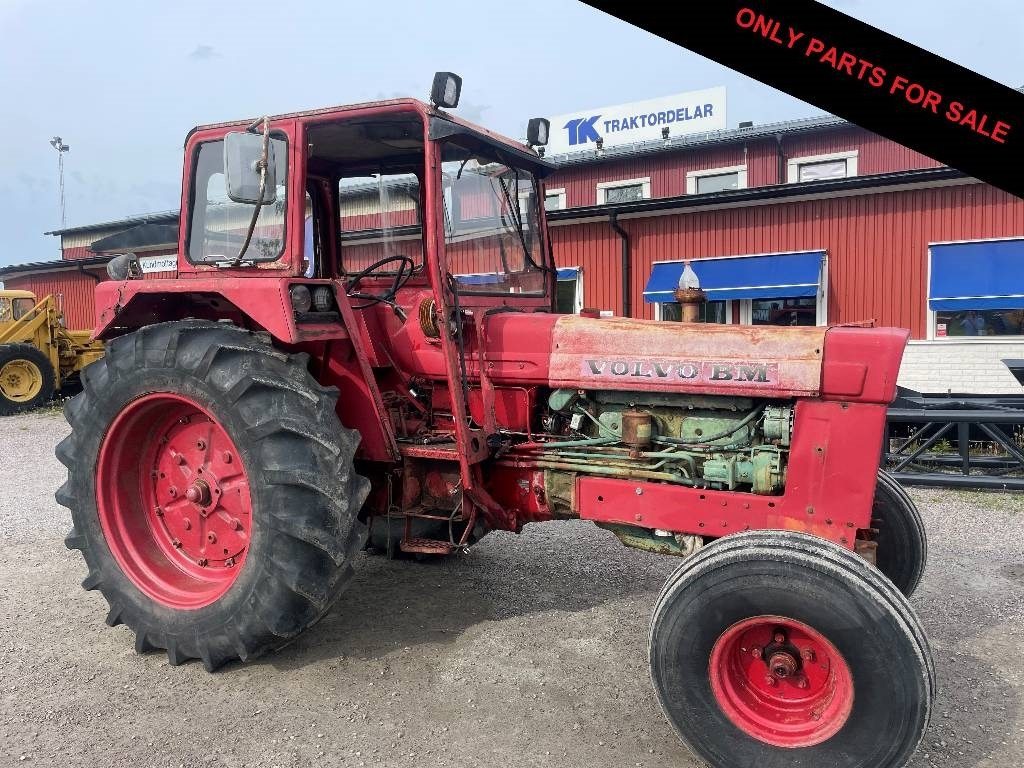 Volvo BM 800 Dismantled. Only specific spare parts - Traktor: slika 1 Volvo BM 800 Dismantled. Only specific spare parts - Traktor: slika 1
