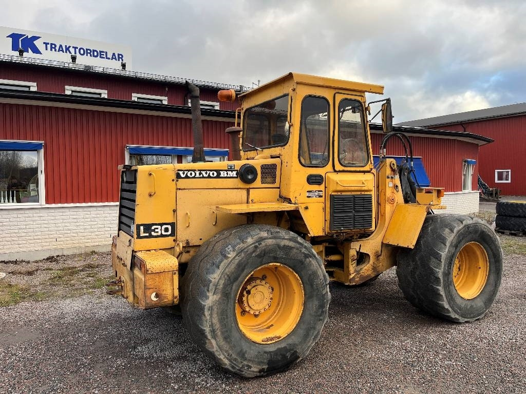 Volvo BM L 30 Dismantled. Only spare parts - Kolesni nakladalec: slika 2 Volvo BM L 30 Dismantled. Only spare parts - Kolesni nakladalec: slika 2