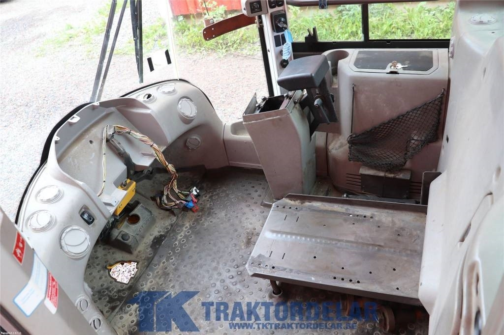 Volvo L 180 F - Kabina za Gradbeni stroj: slika 5 Volvo L 180 F - Kabina za Gradbeni stroj: slika 5