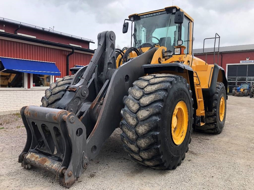 Volvo L 220 G Dismantled: only spare parts - Kolesni nakladalec: slika 3 Volvo L 220 G Dismantled: only spare parts - Kolesni nakladalec: slika 3