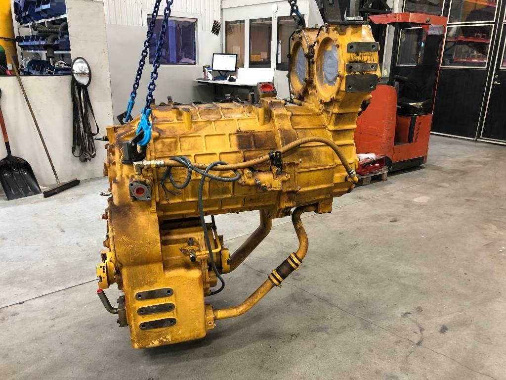 Kolesni nakladalec Volvo L 350 F Dismantled for parts: slika 12