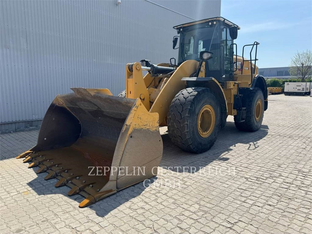 CAT 950M - Kolesni nakladalec: slika 1 CAT 950M - Kolesni nakladalec: slika 1