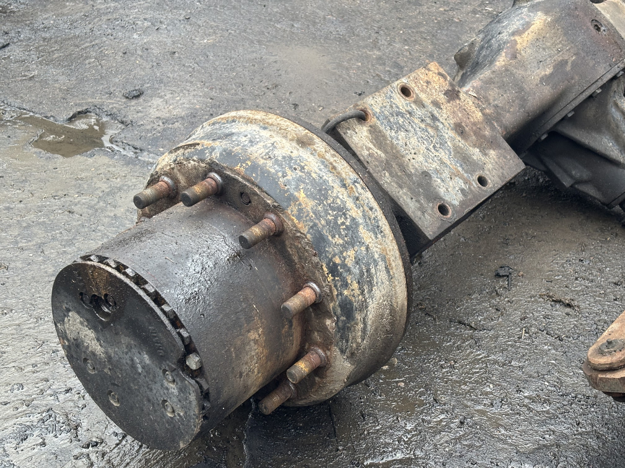 Atlas 1604 KZW Oś Tylnia Most Tylni Zwolnica Zwrotnica Obudowa Pochwa Układ Planetarny CZĘŚCI - Premnik za Kmetijski stroj: slika 5 Atlas 1604 KZW Oś Tylnia Most Tylni Zwolnica Zwrotnica Obudowa Pochwa Układ Planetarny CZĘŚCI - Premnik za Kmetijski stroj: slika 5