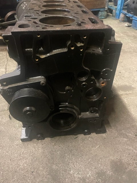 Blok silnika JCB 444 dieselmax tier3 tier4 - Blok cilindra za Kmetijski stroj: slika 4 Blok silnika JCB 444 dieselmax tier3 tier4 - Blok cilindra za Kmetijski stroj: slika 4