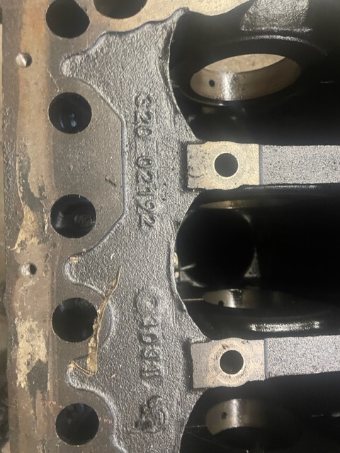 Blok silnika JCB 444 dieselmax tier3 tier4 - Blok cilindra za Kmetijski stroj: slika 2 Blok silnika JCB 444 dieselmax tier3 tier4 - Blok cilindra za Kmetijski stroj: slika 2