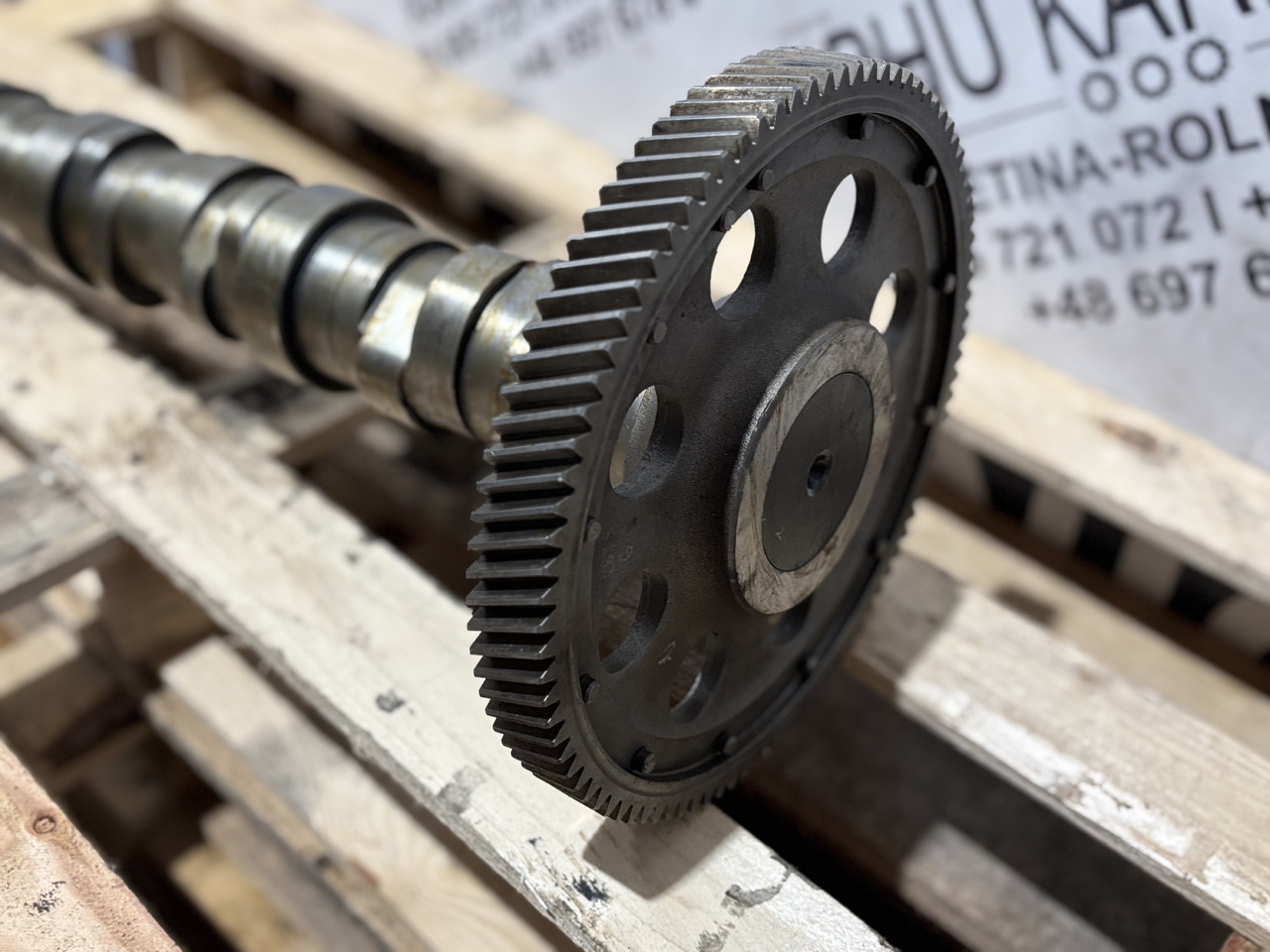 CLAAS Mercedes OM 502 LA V8 OM502LA Wałek Rozrządu 5420511201 - Odmična gred za Kmetijski stroj: slika 4 CLAAS Mercedes OM 502 LA V8 OM502LA Wałek Rozrządu 5420511201 - Odmična gred za Kmetijski stroj: slika 4