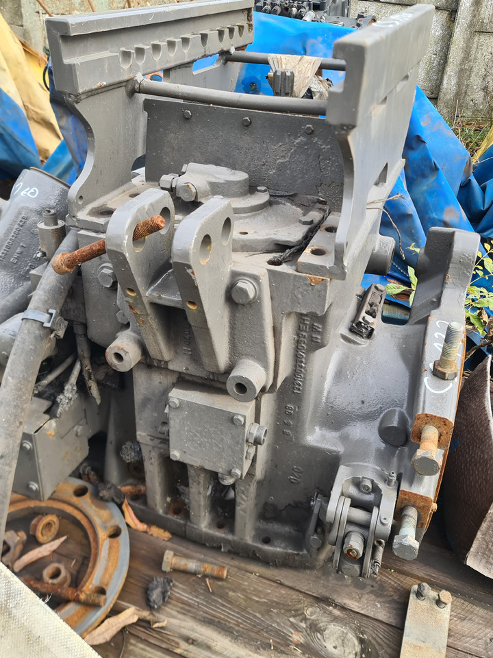 Case CS120 CS 120 Obudowa Centralna Mostu WOM Dyfer Dyferencjał Szyna 1331003301099EHW - Os in deli za Kmetijski stroj: slika 4 Case CS120 CS 120 Obudowa Centralna Mostu WOM Dyfer Dyferencjał Szyna 1331003301099EHW - Os in deli za Kmetijski stroj: slika 4