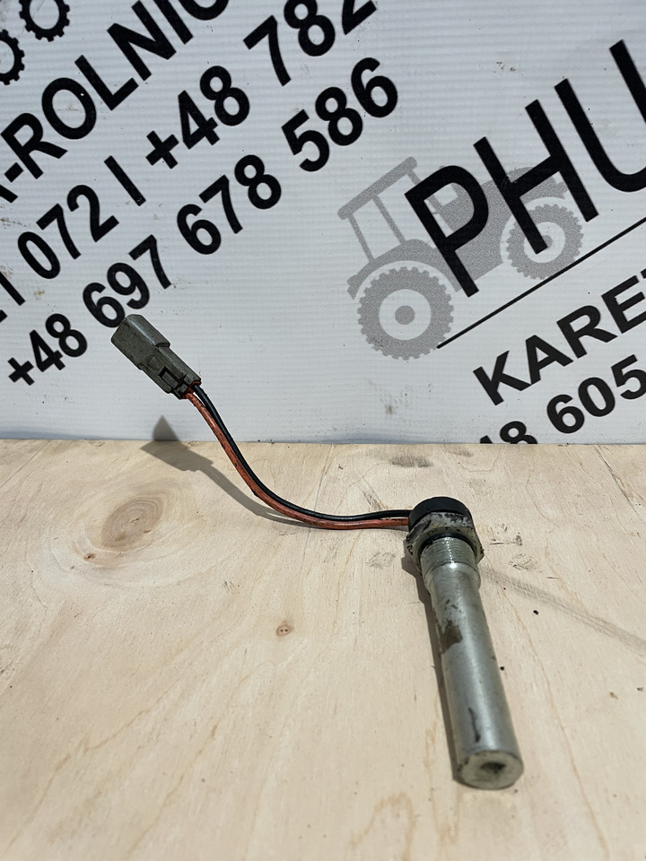 Case MX Maxxum New Holland - czujnik PTO WOM 220119A1 - Senzor za Kmetijski stroj: slika 1 Case MX Maxxum New Holland - czujnik PTO WOM 220119A1 - Senzor za Kmetijski stroj: slika 1