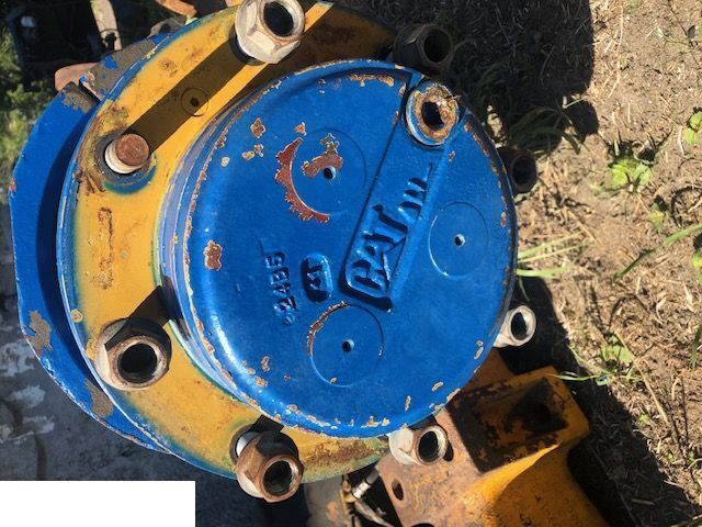 Cat 906 - Wkład Mostu - Os in deli za Kmetijski stroj: slika 1 Cat 906 - Wkład Mostu - Os in deli za Kmetijski stroj: slika 1