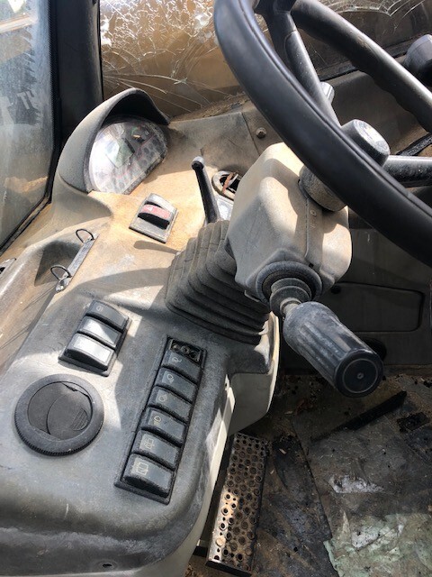 Cat TH Kabina - Kabina za Kmetijski stroj: slika 5 Cat TH Kabina - Kabina za Kmetijski stroj: slika 5