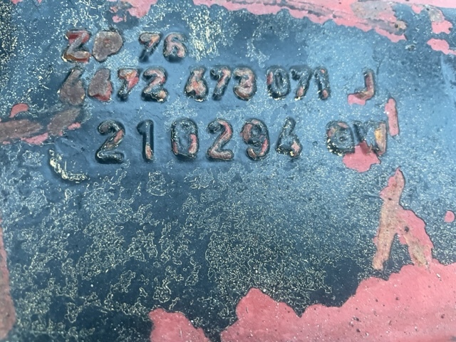 Os in deli za Kmetijski stroj Caterpillar most napędowy ZF APL-B355: slika 8