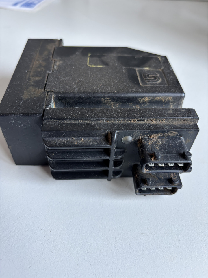 Cewka elektrozawór Danfoss 11093877 11235797 PVG32 - Električni sistem za Kmetijski stroj: slika 2 Cewka elektrozawór Danfoss 11093877 11235797 PVG32 - Električni sistem za Kmetijski stroj: slika 2