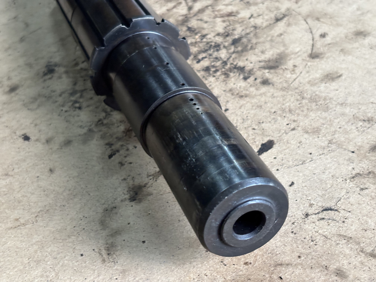 Claas AXION 830 Wałek przekładni podajnika zbożowego 00 1137 076 0 00 1149 403 0 - Kardanska gred za Kmetijski stroj: slika 4 Claas AXION 830 Wałek przekładni podajnika zbożowego 00 1137 076 0 00 1149 403 0 - Kardanska gred za Kmetijski stroj: slika 4