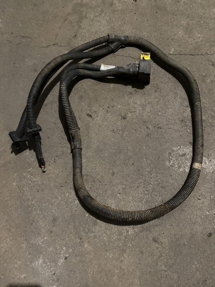 Claas Arion 550-520 650-620 - kabel wiązka elektryczna 0021500712 - Kabli/ Žični kabel za Traktor: slika 1 Claas Arion 550-520 650-620 - kabel wiązka elektryczna 0021500712 - Kabli/ Žični kabel za Traktor: slika 1