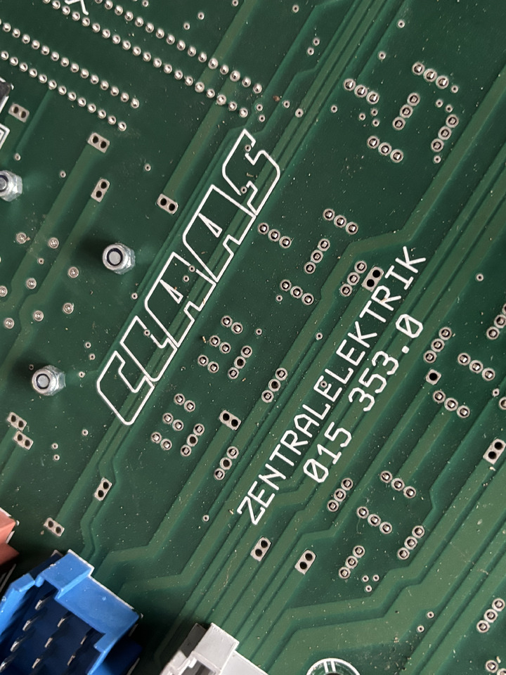 Claas Lexion 510 530 560 570 Płytka Bezpieczników Styków Modułów 0000153530 0000148031 - Varovalka za Kmetijski stroj: slika 4 Claas Lexion 510 530 560 570 Płytka Bezpieczników Styków Modułów 0000153530 0000148031 - Varovalka za Kmetijski stroj: slika 4