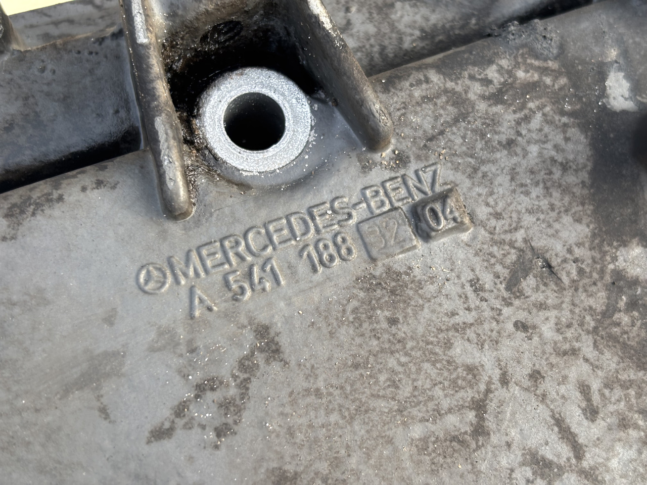 Claas Lexion 780 Obudowa, chłodnica oleju, Obudowa filtra paliwa A541188 A541092 - Hladilnik olja za Kmetijski stroj: slika 3 Claas Lexion 780 Obudowa, chłodnica oleju, Obudowa filtra paliwa A541188 A541092 - Hladilnik olja za Kmetijski stroj: slika 3