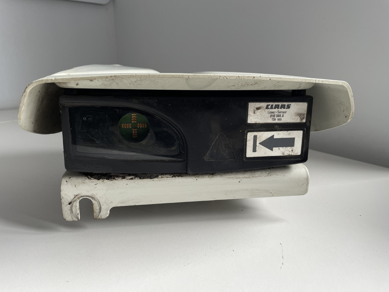 Claas Lexion - Laser Pilot Sensor 0160660 0018116291 - Senzor za Kombajn harvester: slika 2 Claas Lexion - Laser Pilot Sensor 0160660 0018116291 - Senzor za Kombajn harvester: slika 2