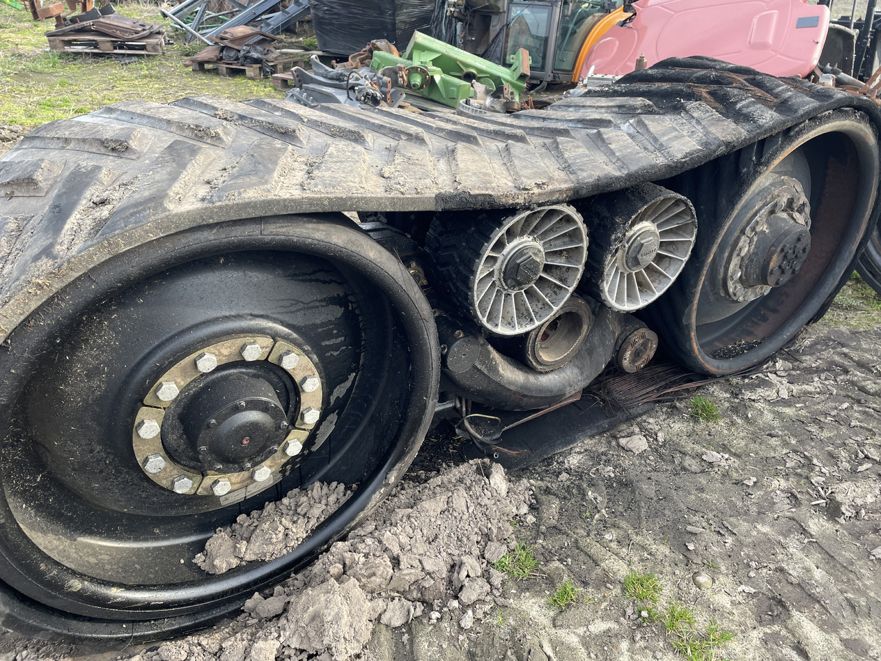 Claas Lexion - gąsienice wózek koła - Gosenica za Kombajn harvester: slika 4 Claas Lexion - gąsienice wózek koła - Gosenica za Kombajn harvester: slika 4