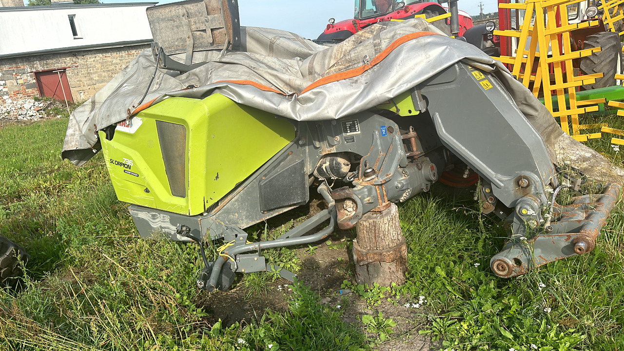 Claas Scorpion 732 części zwolnica zwrotnica Piasta koła most silnik skrzynia kabina inne - Premnik za Kmetijski stroj: slika 5 Claas Scorpion 732 części zwolnica zwrotnica Piasta koła most silnik skrzynia kabina inne - Premnik za Kmetijski stroj: slika 5