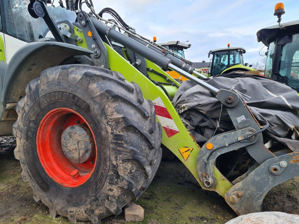 Claas Torion 1410 - części most skrzynia zwolnica zwrotnica kabina - Bočni reduktor za Kmetijski stroj: slika 4 Claas Torion 1410 - części most skrzynia zwolnica zwrotnica kabina - Bočni reduktor za Kmetijski stroj: slika 4