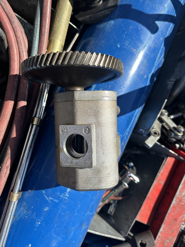 Claas ares Axion Pompa hydrauliczna massey ferguson - Hidravlična črpalka za Kmetijski stroj: slika 1 Claas ares Axion Pompa hydrauliczna massey ferguson - Hidravlična črpalka za Kmetijski stroj: slika 1
