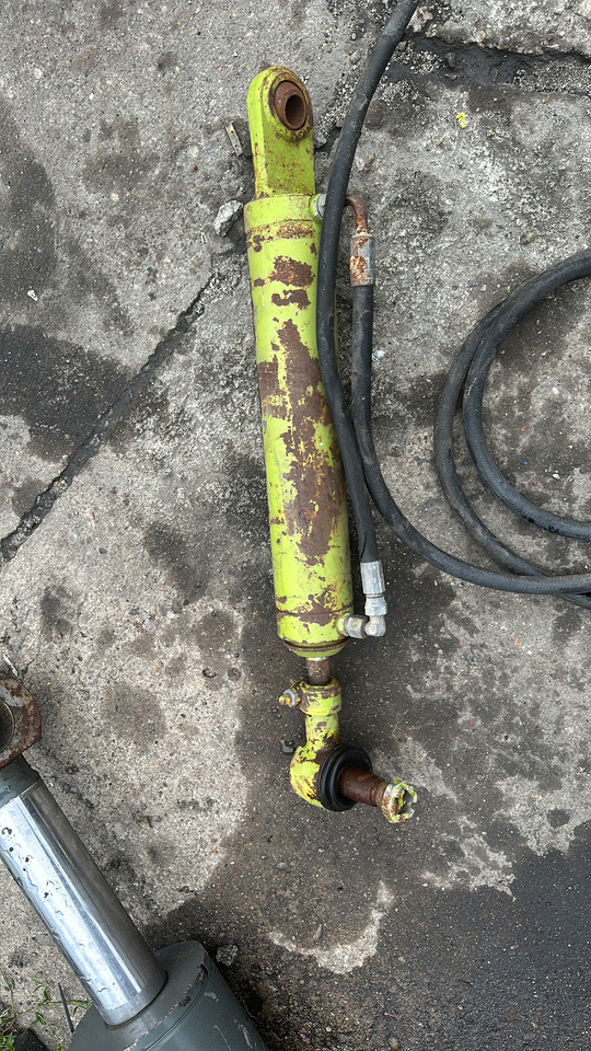 Claas dominator mega siłownik skrętu - Hidravlični cilinder za Kmetijski stroj: slika 2 Claas dominator mega siłownik skrętu - Hidravlični cilinder za Kmetijski stroj: slika 2