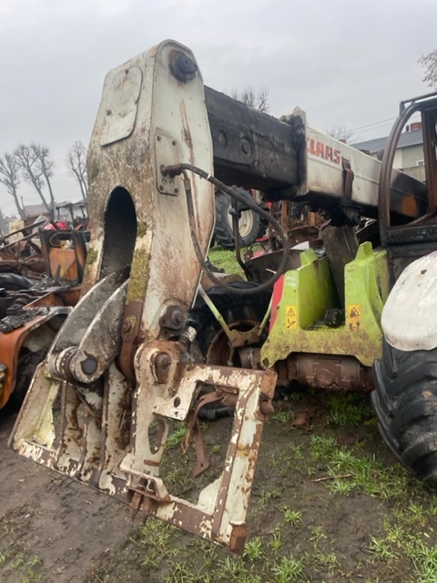 Claas k50 zwolnica zwrotnica skrzynia ramię teleskop inne części - Premnik za Kmetijski stroj: slika 4 Claas k50 zwolnica zwrotnica skrzynia ramię teleskop inne części - Premnik za Kmetijski stroj: slika 4