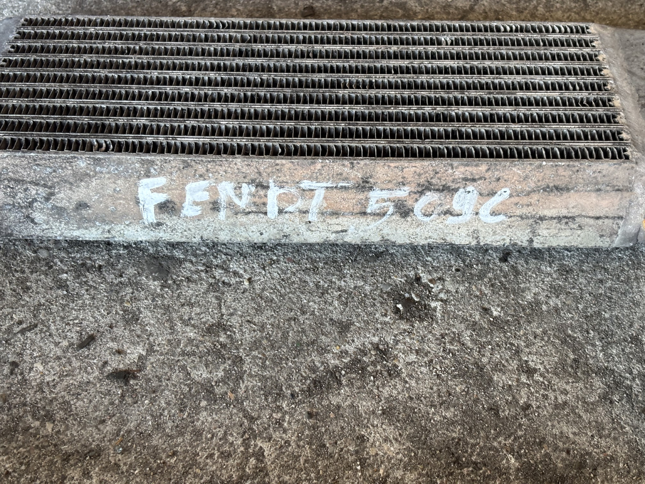 FENDT 509 C 509C Chłodnica - Hladilnik motorja za Kmetijski stroj: slika 2 FENDT 509 C 509C Chłodnica - Hladilnik motorja za Kmetijski stroj: slika 2