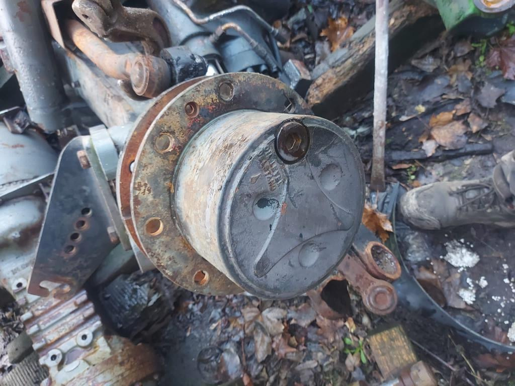 Fendt 509 Turbomatic - zwolnica oś przednia - Bočni reduktor za Kmetijski stroj: slika 1 Fendt 509 Turbomatic - zwolnica oś przednia - Bočni reduktor za Kmetijski stroj: slika 1