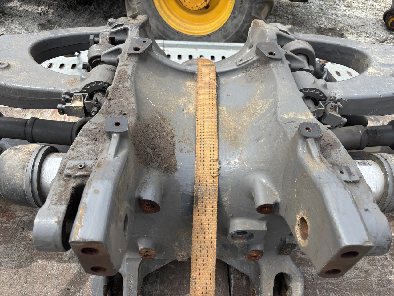 Fendt 936 939 Vario - most przedni CZĘŚCI - zwolnica zwrotnica obudowa siłownik 980/10141854 - Premnik za Kmetijski stroj: slika 5 Fendt 936 939 Vario - most przedni CZĘŚCI - zwolnica zwrotnica obudowa siłownik 980/10141854 - Premnik za Kmetijski stroj: slika 5