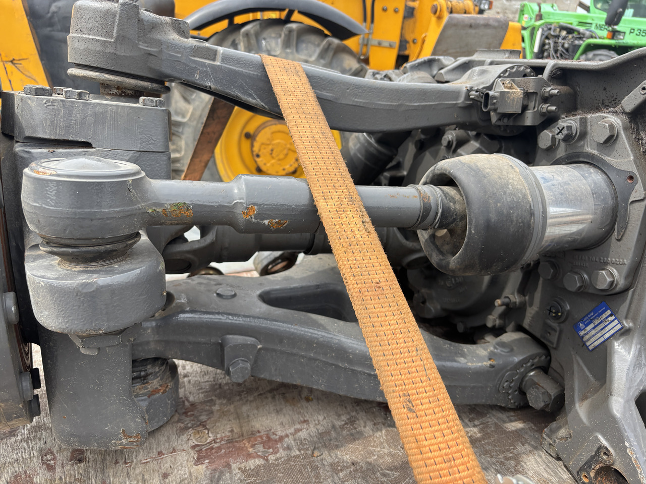 Fendt 936 939 Vario - most przedni CZĘŚCI - zwolnica zwrotnica obudowa siłownik 980/10141854 - Premnik za Kmetijski stroj: slika 4 Fendt 936 939 Vario - most przedni CZĘŚCI - zwolnica zwrotnica obudowa siłownik 980/10141854 - Premnik za Kmetijski stroj: slika 4