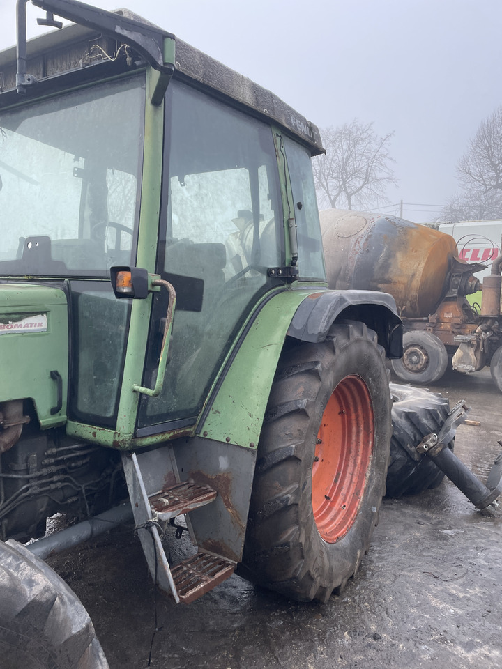 Fendt Farmer 309 - kabina dach drzwi - Vrata in deli za Kmetijski stroj: slika 3 Fendt Farmer 309 - kabina dach drzwi - Vrata in deli za Kmetijski stroj: slika 3