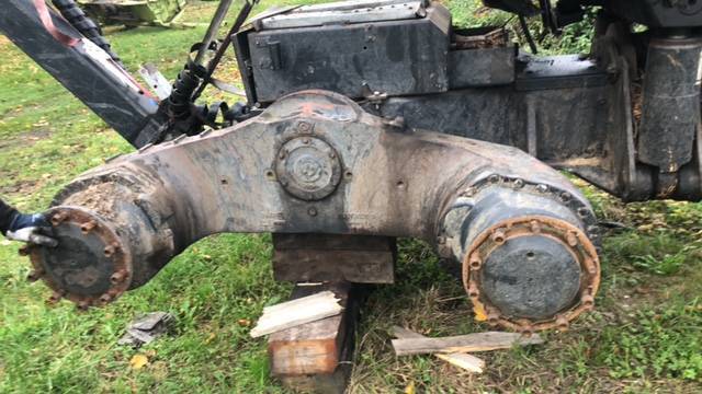 Harwester Valmet 911 Komatsu - Zwolnice - Bočni reduktor za Kmetijski stroj: slika 1 Harwester Valmet 911 Komatsu - Zwolnice - Bočni reduktor za Kmetijski stroj: slika 1
