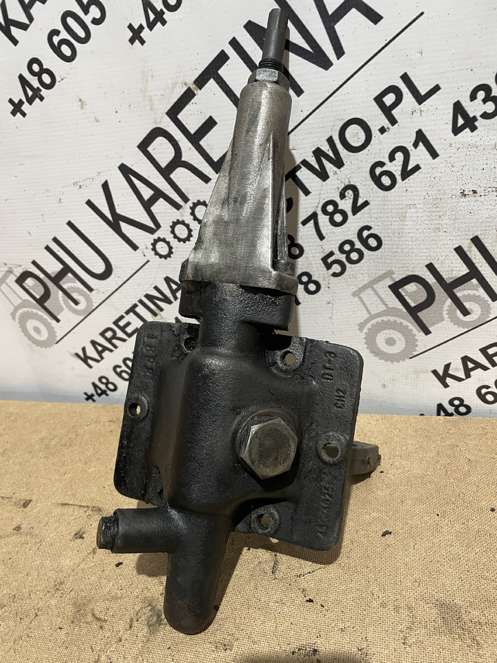 JCB Fastrac - napęd wałek wybieraka skrzyni biegów 454/40250 - Menjalnik in deli za Gradbeni stroj: slika 4 JCB Fastrac - napęd wałek wybieraka skrzyni biegów 454/40250 - Menjalnik in deli za Gradbeni stroj: slika 4