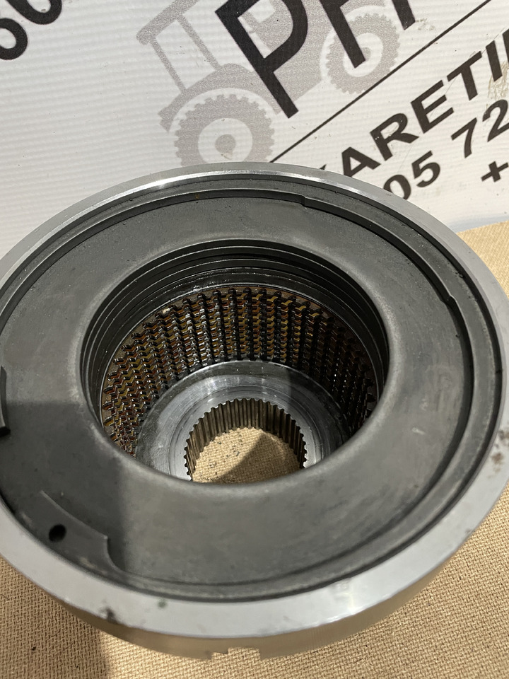 JCB Fastrac - skrzynia biegów - kosz - Menjalnik za Kmetijski stroj: slika 2 JCB Fastrac - skrzynia biegów - kosz - Menjalnik za Kmetijski stroj: slika 2