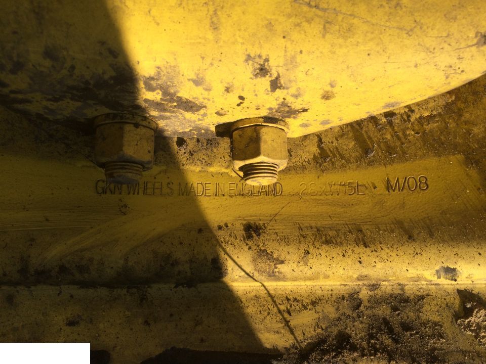 JOHN DEERE 28xW15L - Platišče za Kmetijski stroj: slika 2 JOHN DEERE 28xW15L - Platišče za Kmetijski stroj: slika 2