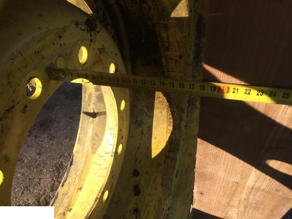 JOHN DEERE 28xW15L - Platišče za Kmetijski stroj: slika 4 JOHN DEERE 28xW15L - Platišče za Kmetijski stroj: slika 4