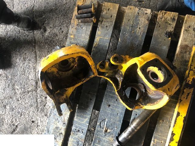 Jcb 3cx - Sworzeń Zwrotnicy - Premnik za Kmetijski stroj: slika 2 Jcb 3cx - Sworzeń Zwrotnicy - Premnik za Kmetijski stroj: slika 2