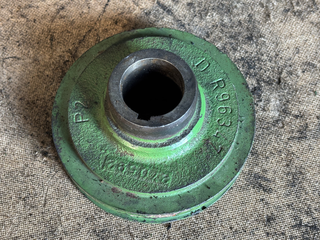 John Deere 1032 1042 1052 4045 Koło Prowadzące R96347 - Kolesna gosenica za Kmetijski stroj: slika 1 John Deere 1032 1042 1052 4045 Koło Prowadzące R96347 - Kolesna gosenica za Kmetijski stroj: slika 1