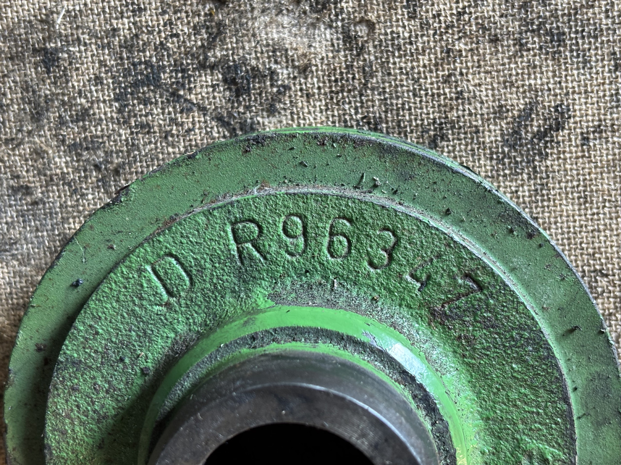 John Deere 1032 1042 1052 4045 Koło Prowadzące R96347 - Kolesna gosenica za Kmetijski stroj: slika 2 John Deere 1032 1042 1052 4045 Koło Prowadzące R96347 - Kolesna gosenica za Kmetijski stroj: slika 2