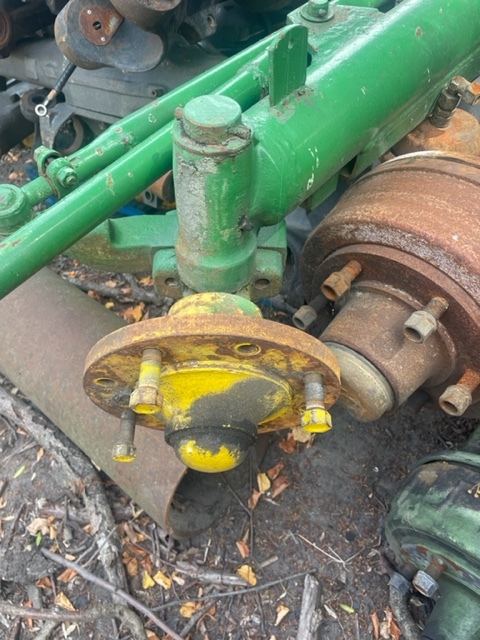 John Deere 1065 | 1075 - Zwrotnica | Piasta - Premnik za Kmetijski stroj: slika 4 John Deere 1065 | 1075 - Zwrotnica | Piasta - Premnik za Kmetijski stroj: slika 4